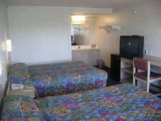 Motel Beechmont Cincinnati South-East Cherry Grove Εξωτερικό φωτογραφία
